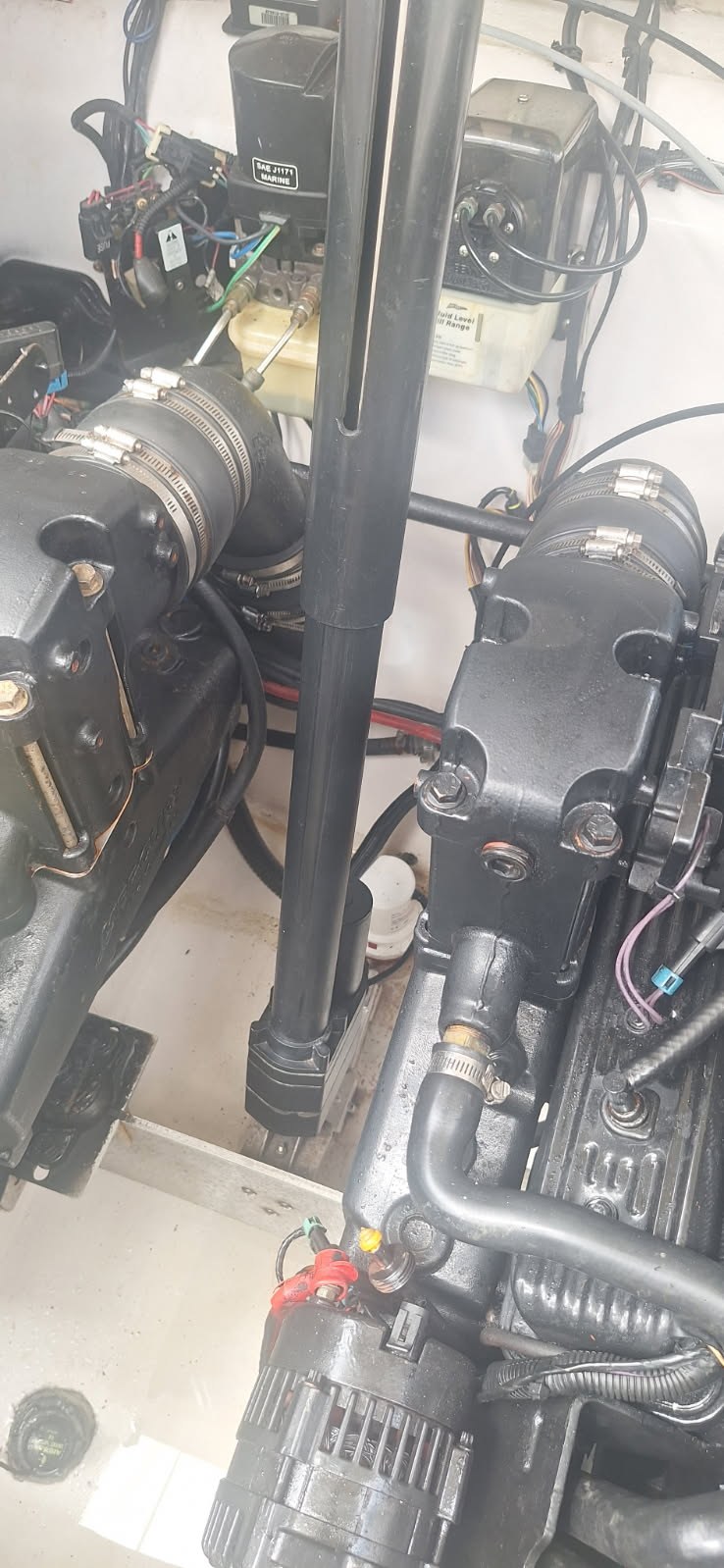 Twin engine bay